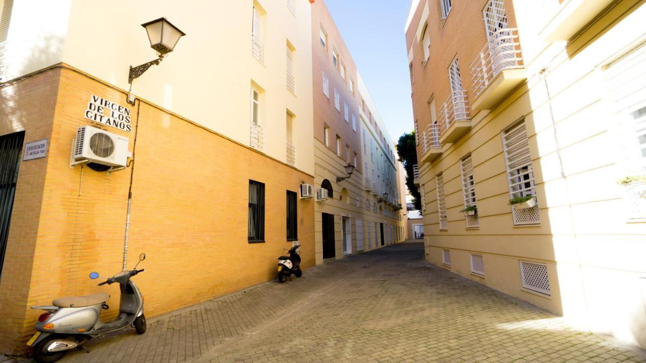 Rentalsevilla Escuelas Pias Esterno foto